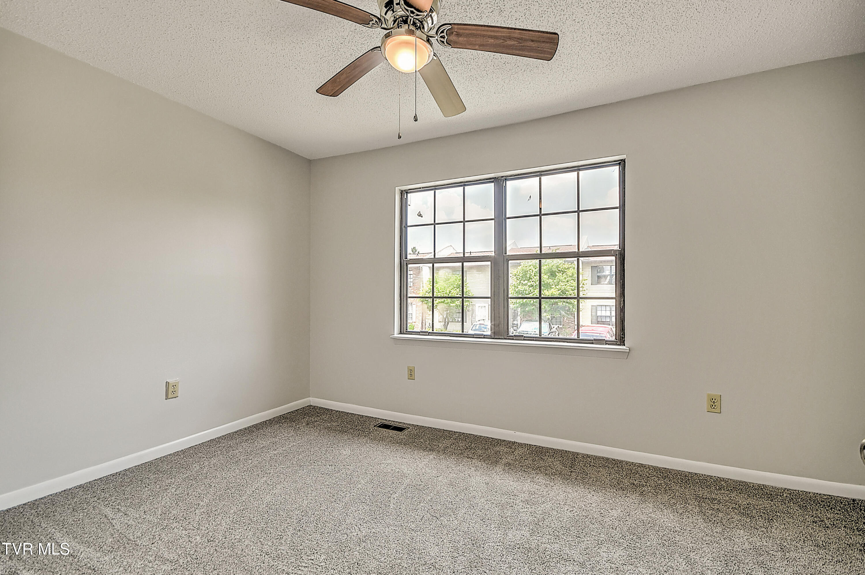 103 Northwinds Drive Bristol, VA 24201 - Photo 12 of 38 75 Northwinds #104-18