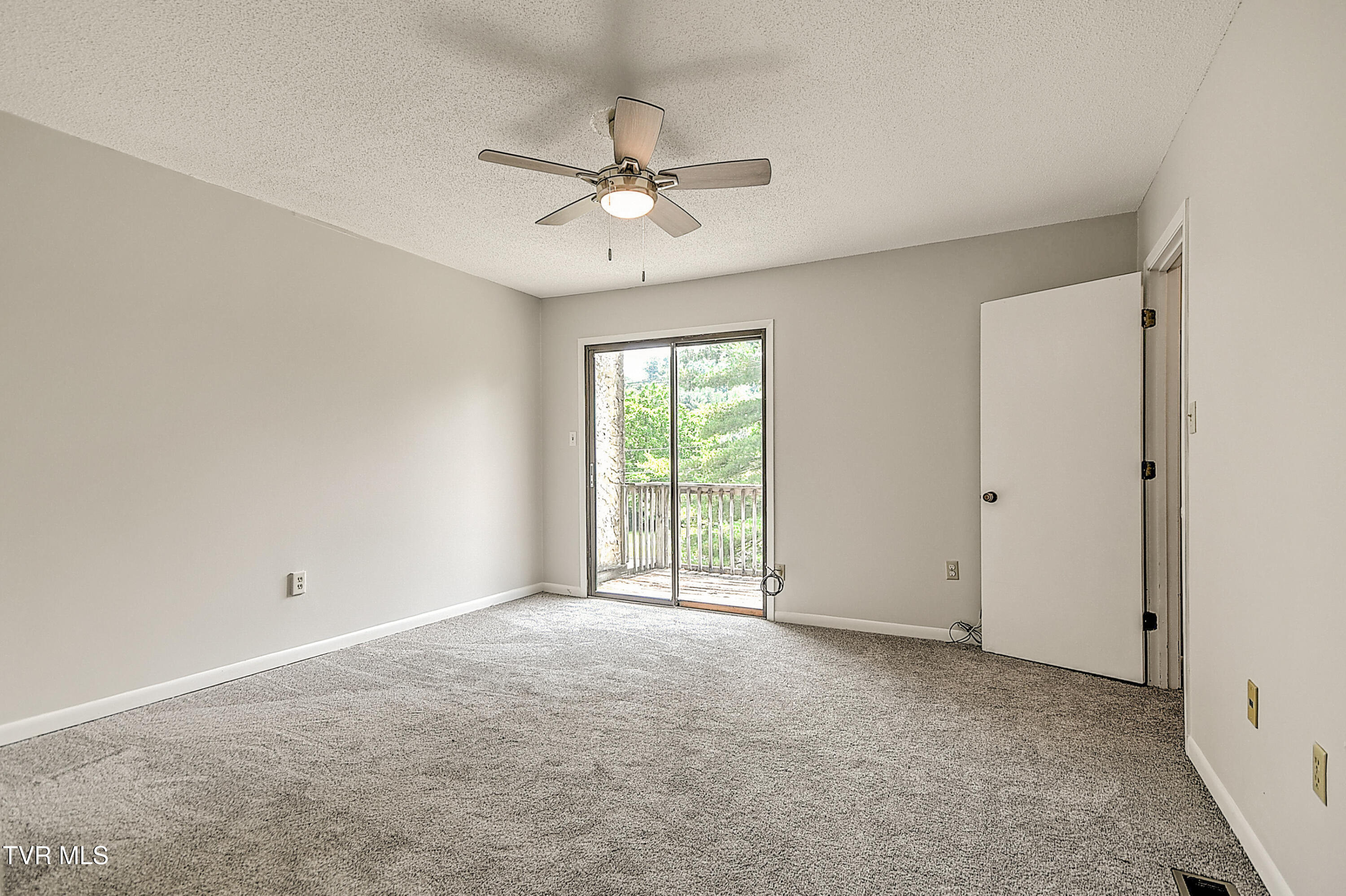 103 Northwinds Drive Bristol, VA 24201 - Photo 16 of 38 75 Northwinds #104-24