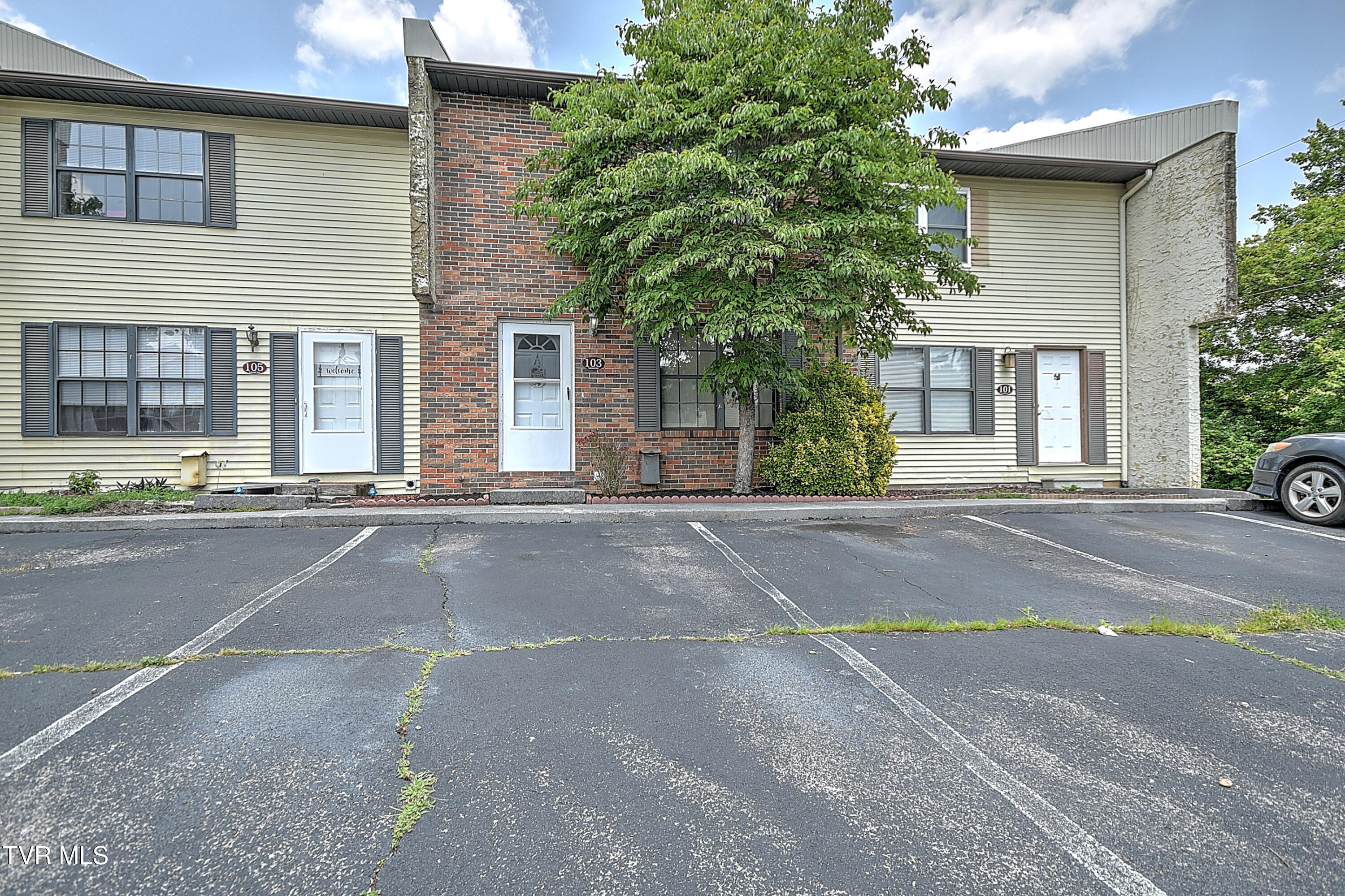 103 Northwinds Drive Bristol, VA 24201 - Photo 24 of 38 75 Northwinds #103-3