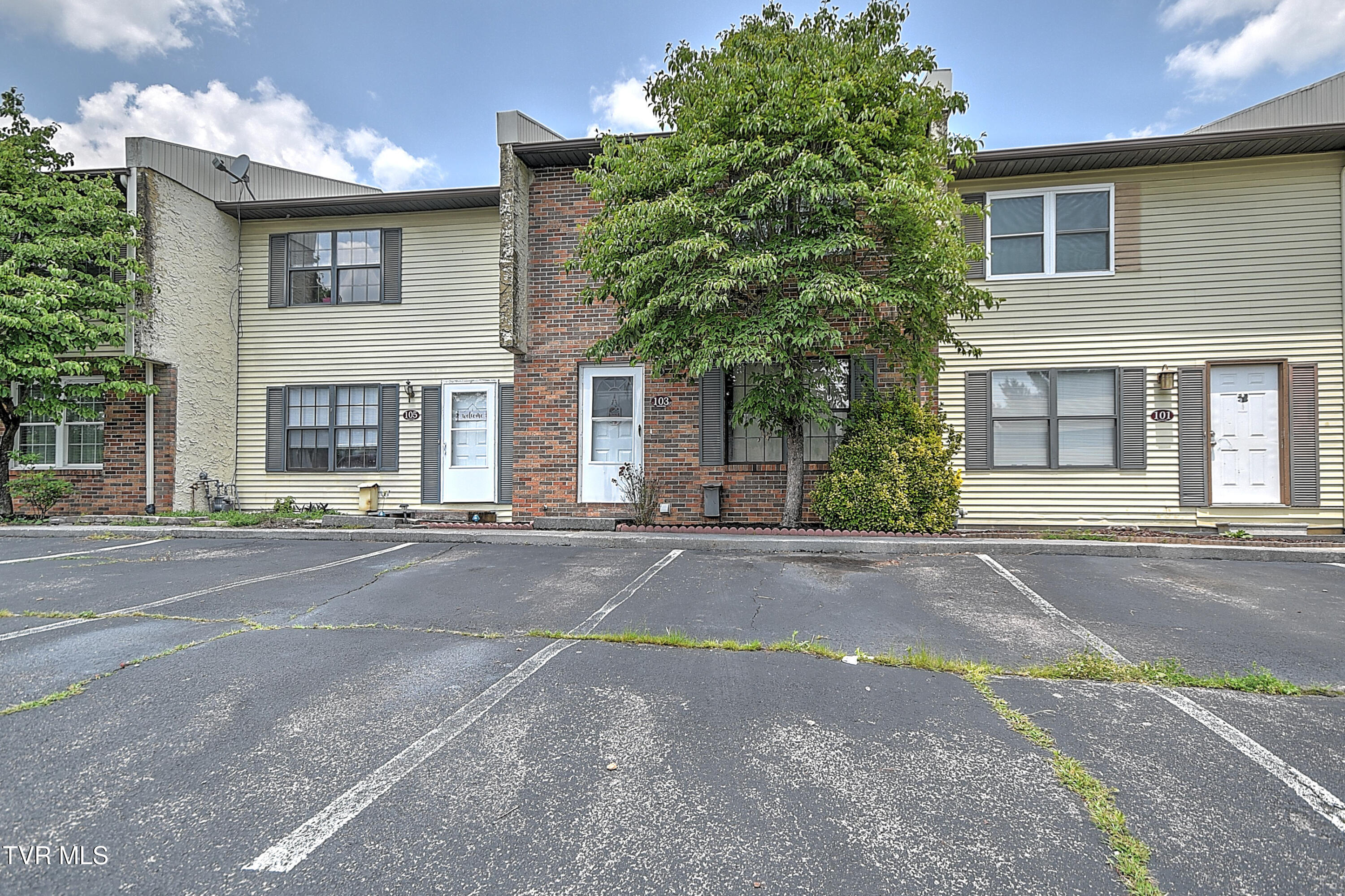 103 Northwinds Drive Bristol, VA 24201 - Photo 32 of 38 75 Northwinds #103