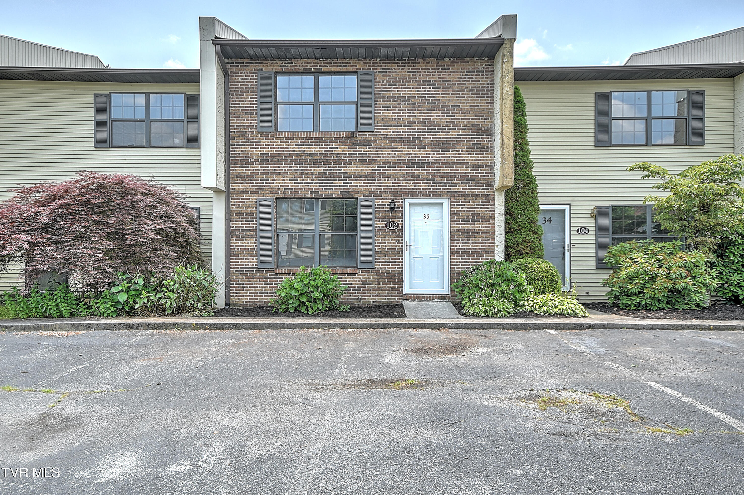 103 Northwinds Drive Bristol, VA 24201 - Photo 33 of 38 75 Northwinds #102-2