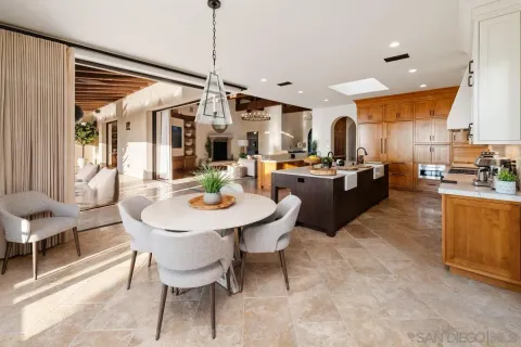 $6,995,000 | 8084 Entrada De Luz East, San Diego, CA 92127