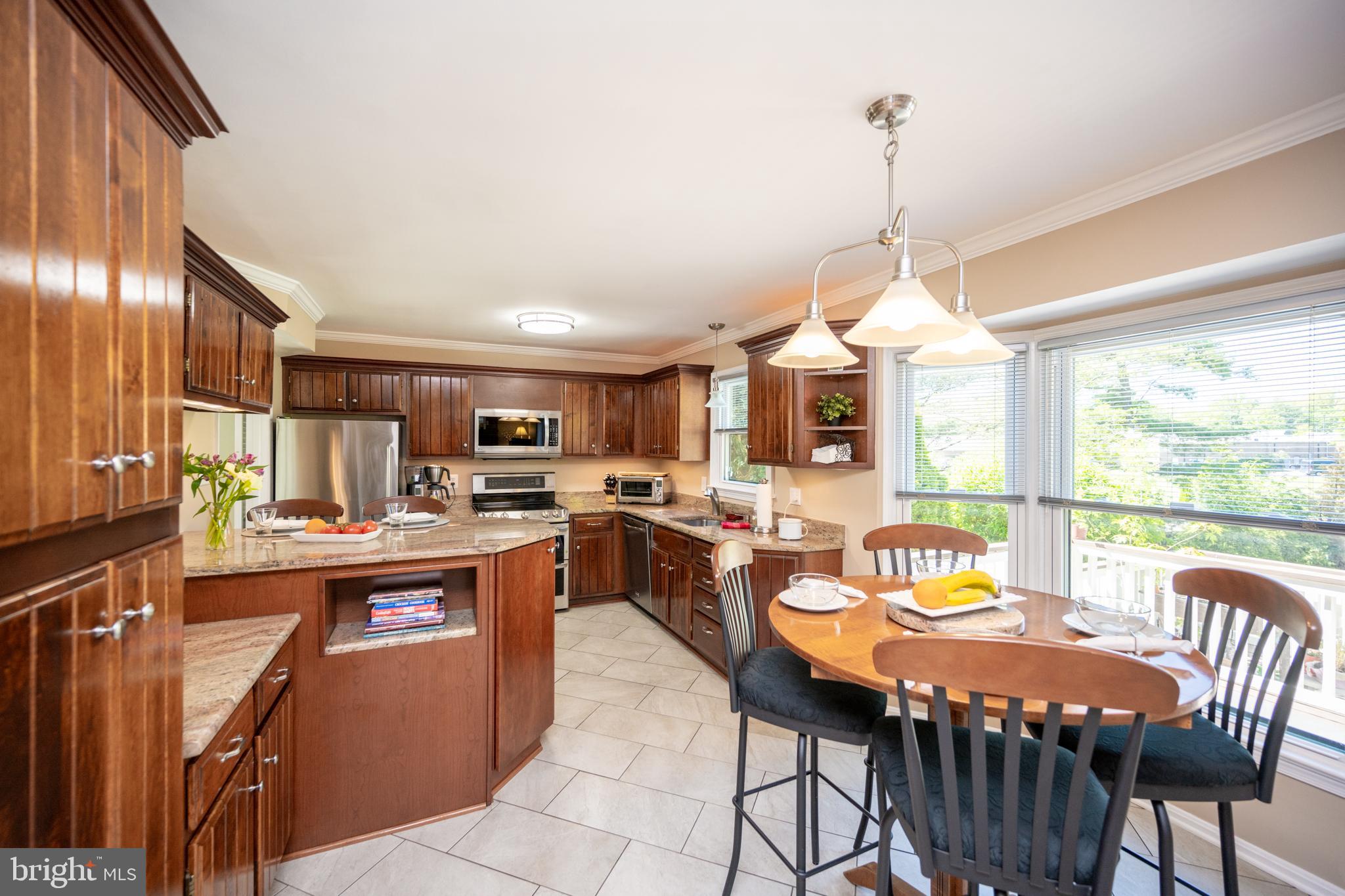 12421 Wendell Holmes Road Oak Hill, VA 20171 - Photo 21 of 56 View from family room to the kitchen
