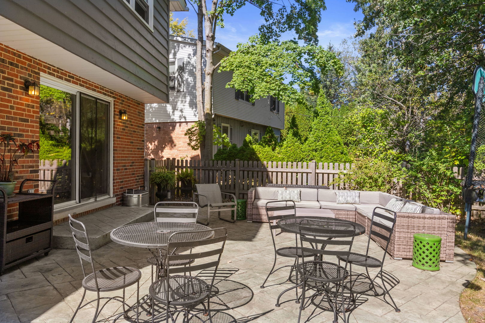 825 Valley Road Lake Forest, IL 60045 - Photo 23 of 32 Gallery Image 23