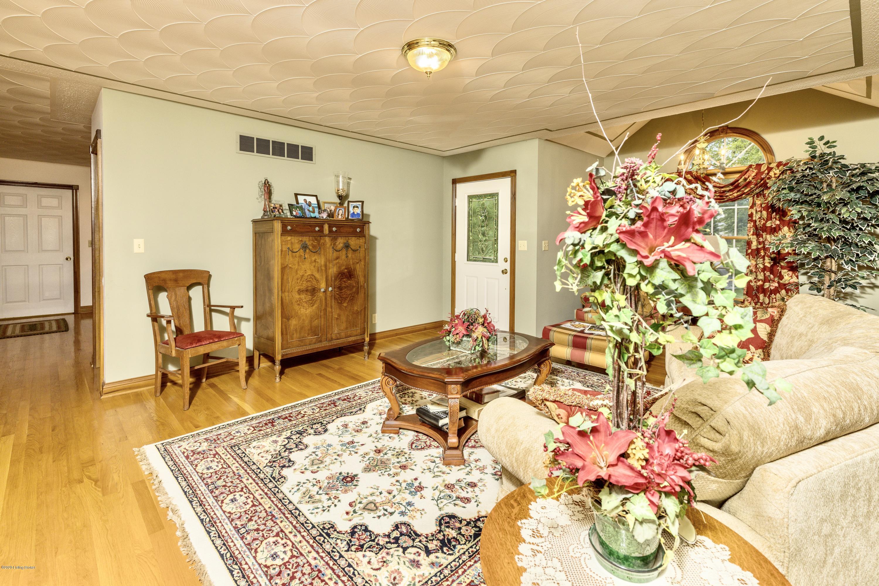 1181 Plum Ridge Road Taylorsville, KY 40071 - Photo 13 of 46 430E093B-C3ED-4D1E-9DFA-D19602B388E2