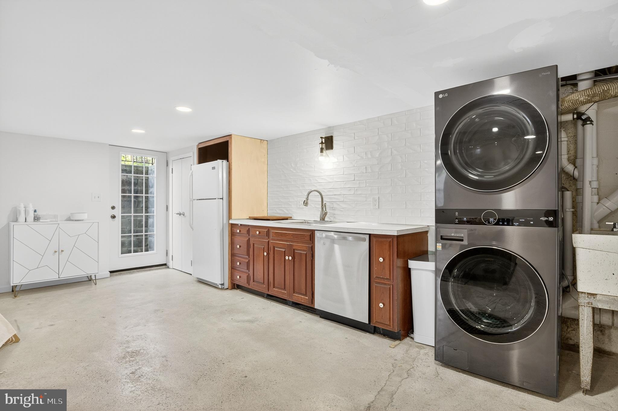 209 East Roseville Road Lancaster, PA 17601 - Photo 31 of 40 Gallery Image 31