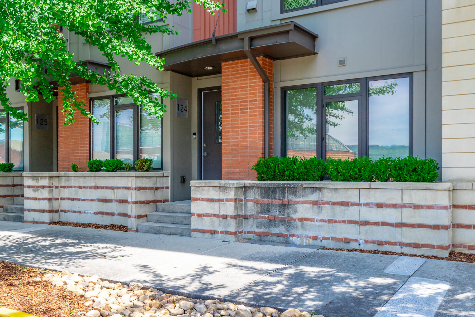 129 Walnut Street, Unit 124 Chattanooga, TN 37403 - Photo 1 of 56 124 Cherry Street Exterior HD-6