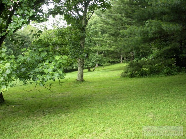 Parkview Circle Boone, NC 28607 - Photo 6 of 9 Gallery Image 6