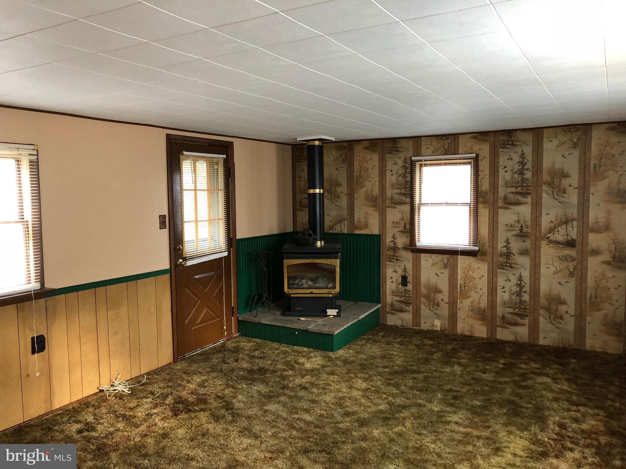 405 Summit Avenue Reading, PA 19607 - Photo 4 of 13 Gallery Image 4