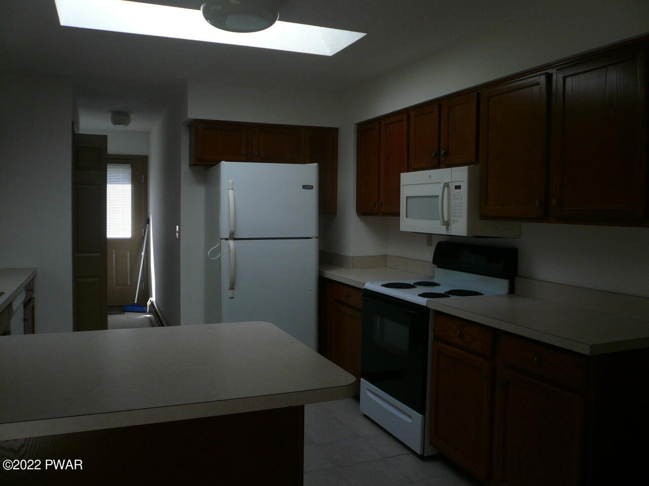 145 Hickory Road Dingmans Ferry, PA 18328 - Photo 7 of 13 Kitchen