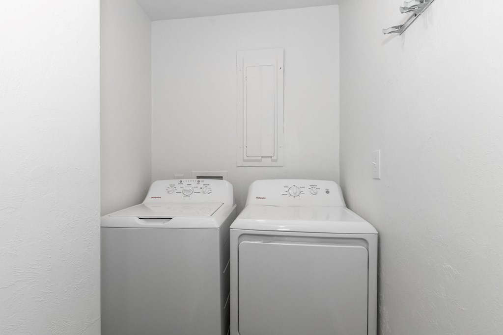 123 Quarry Road Andrews, NC 28901 - Photo 23 of 51 a utility room with dryer and washer