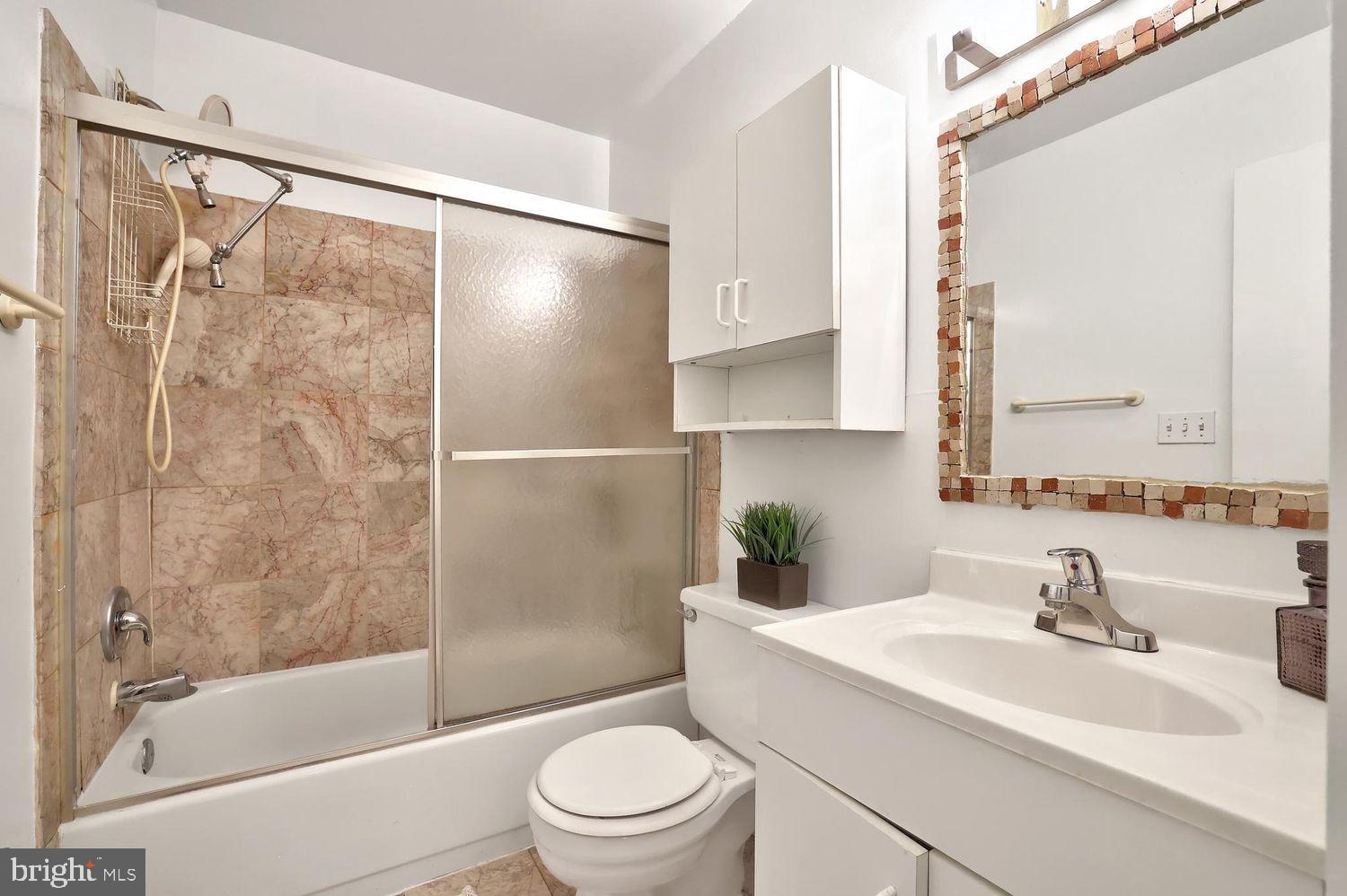 1844 Columbia Road Northwest, Unit 302 Washington, DC 20009 - Photo 10 of 14 Gallery Image 10