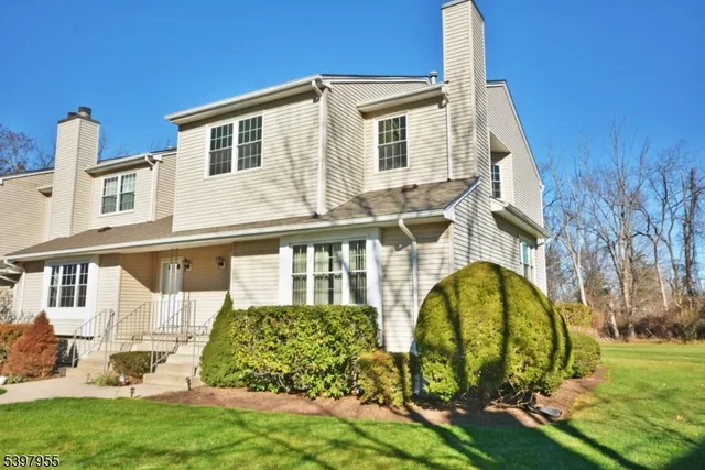 $539,000 | 205 Driscoll Court, Somerset, NJ 08873
