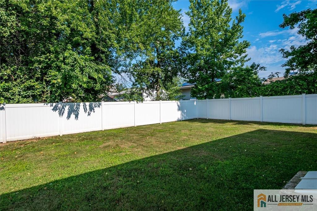 20 Melville Road Edison, NJ 08817 - Photo 29 of 31 a view of a back yard