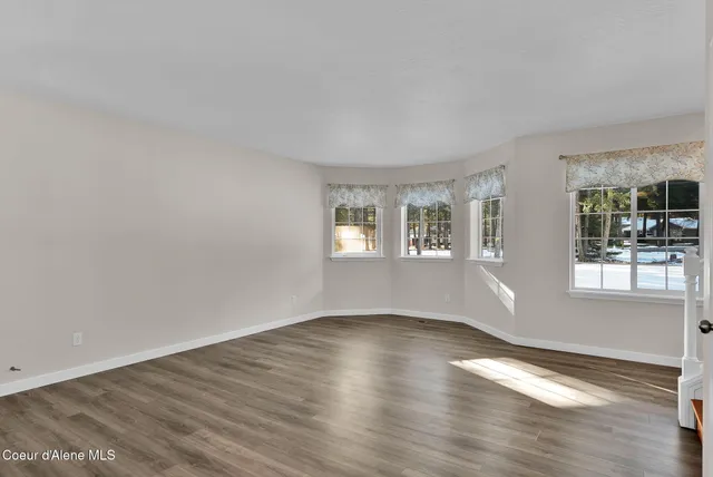 $949,000 | 19850 North Gunning Road, Rathdrum, ID 83858