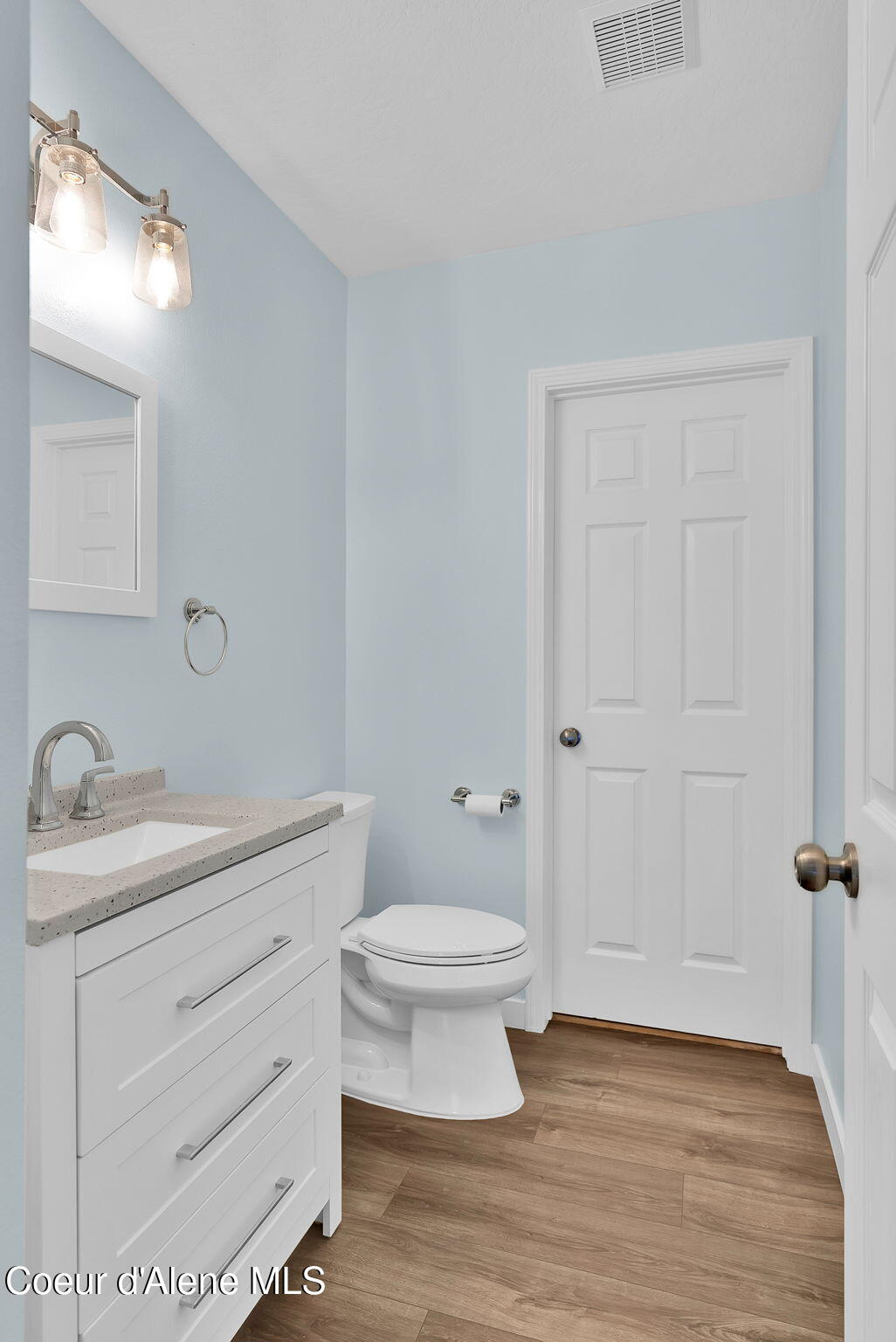 19850 North Gunning Road Rathdrum, ID 83858 - Photo 27 of 85 24-web-or-mls-SkyLight - Lacy-37