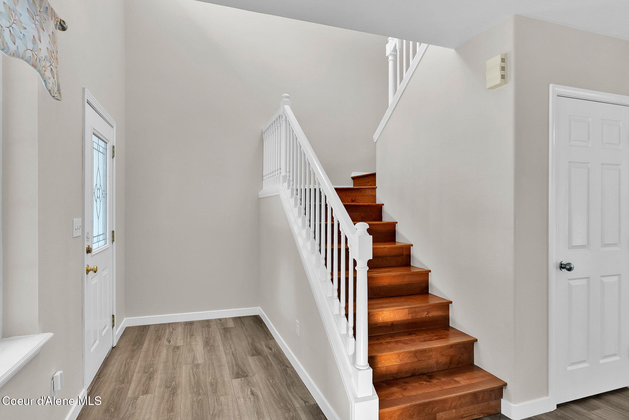 19850 North Gunning Road Rathdrum, ID 83858 - Photo 30 of 85 27-web-or-mls-SkyLight - Lacy-26