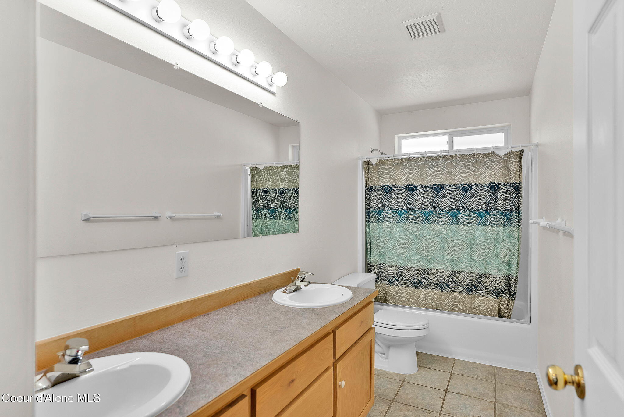 19850 North Gunning Road Rathdrum, ID 83858 - Photo 53 of 85 50-web-or-mls-SkyLight - Lacy-16