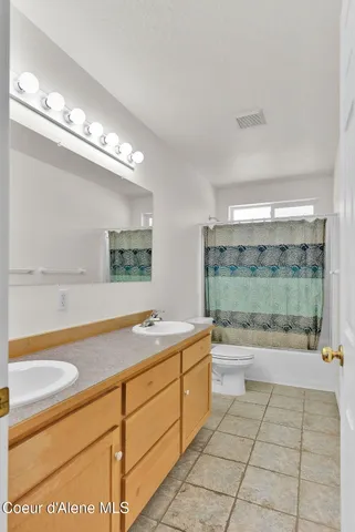 $949,000 | 19850 North Gunning Road, Rathdrum, ID 83858