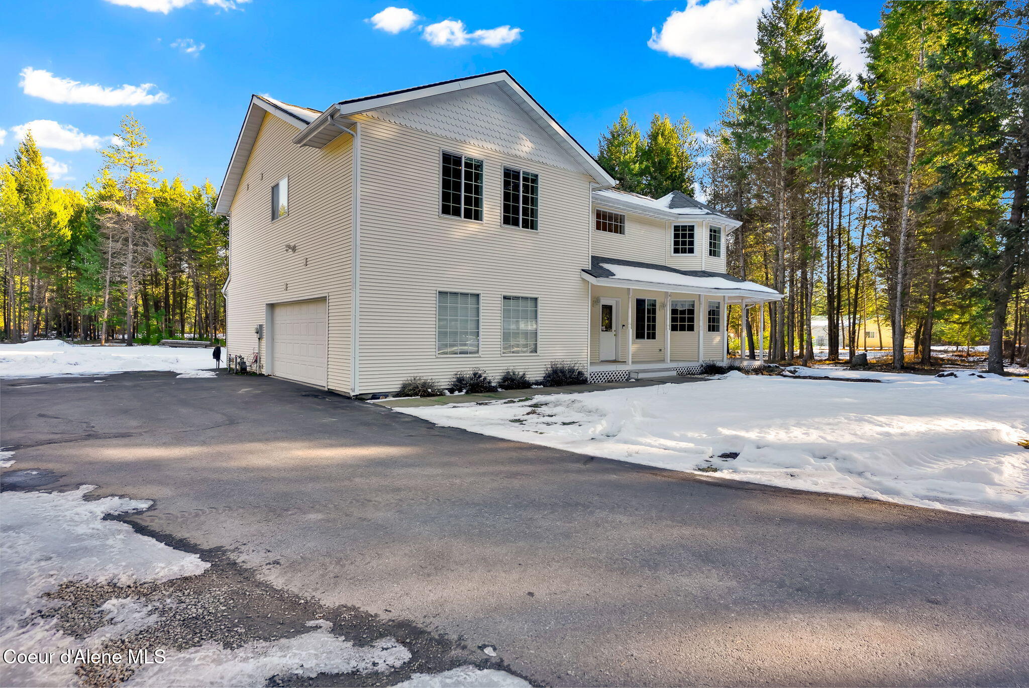 19850 North Gunning Road Rathdrum, ID 83858 - Photo 8 of 85 5-web-or-mls-SkyLight - Lacy-57