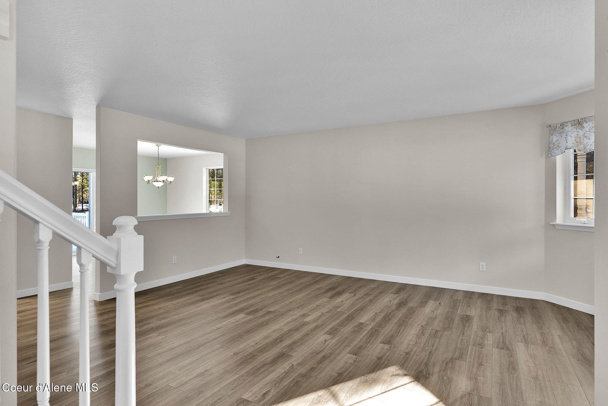 19850 North Gunning Road Rathdrum, ID 83858 - Photo 10 of 85 7-web-or-mls-SkyLight - Lacy-28