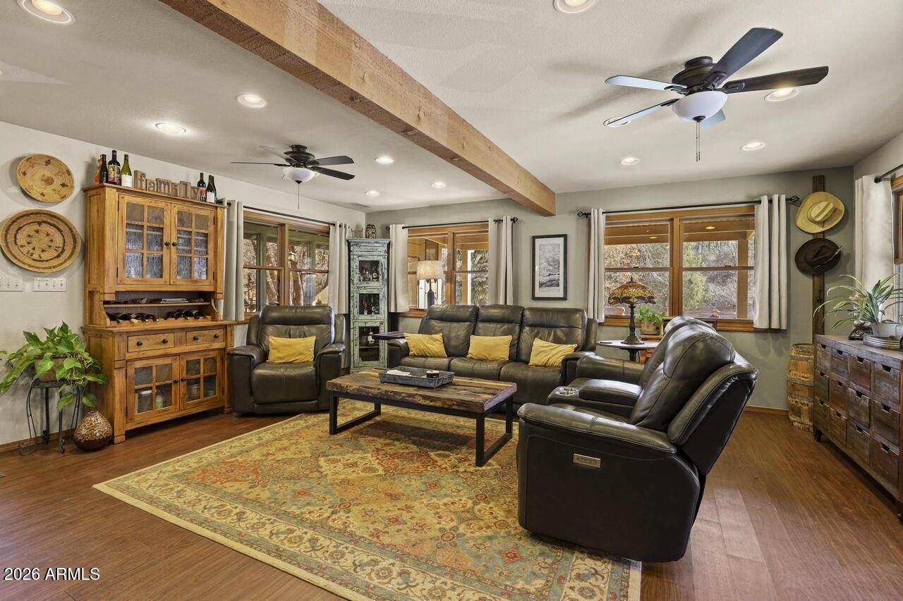 10755 Houston Mesa Road Payson, AZ 85541 - Photo 20 of 48 Great Room-Tan House