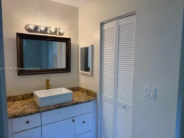 $1,850 | 6101 North Falls Cir Drive, Unit 312, Lauderhill, FL 33319