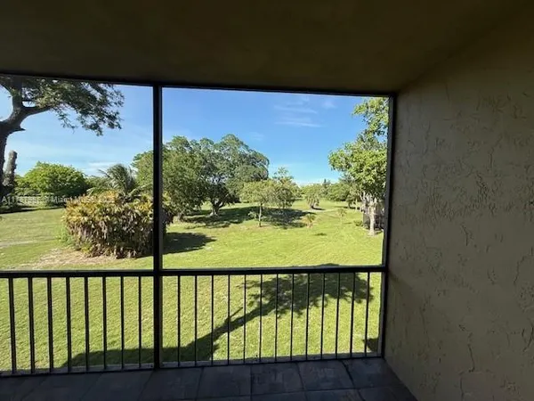 $1,850 | 6101 North Falls Cir Drive, Unit 312, Lauderhill, FL 33319