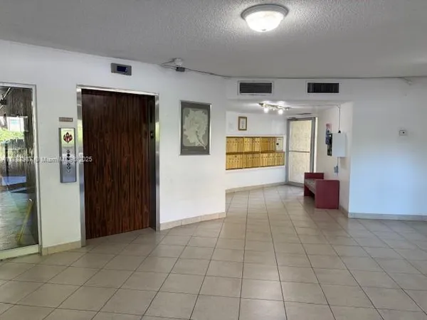 $1,850 | 6101 North Falls Cir Drive, Unit 312, Lauderhill, FL 33319