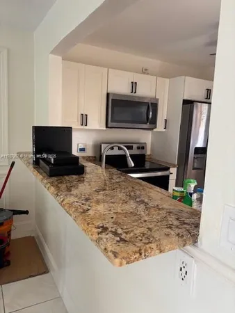 $1,850 | 6101 North Falls Cir Drive, Unit 312, Lauderhill, FL 33319