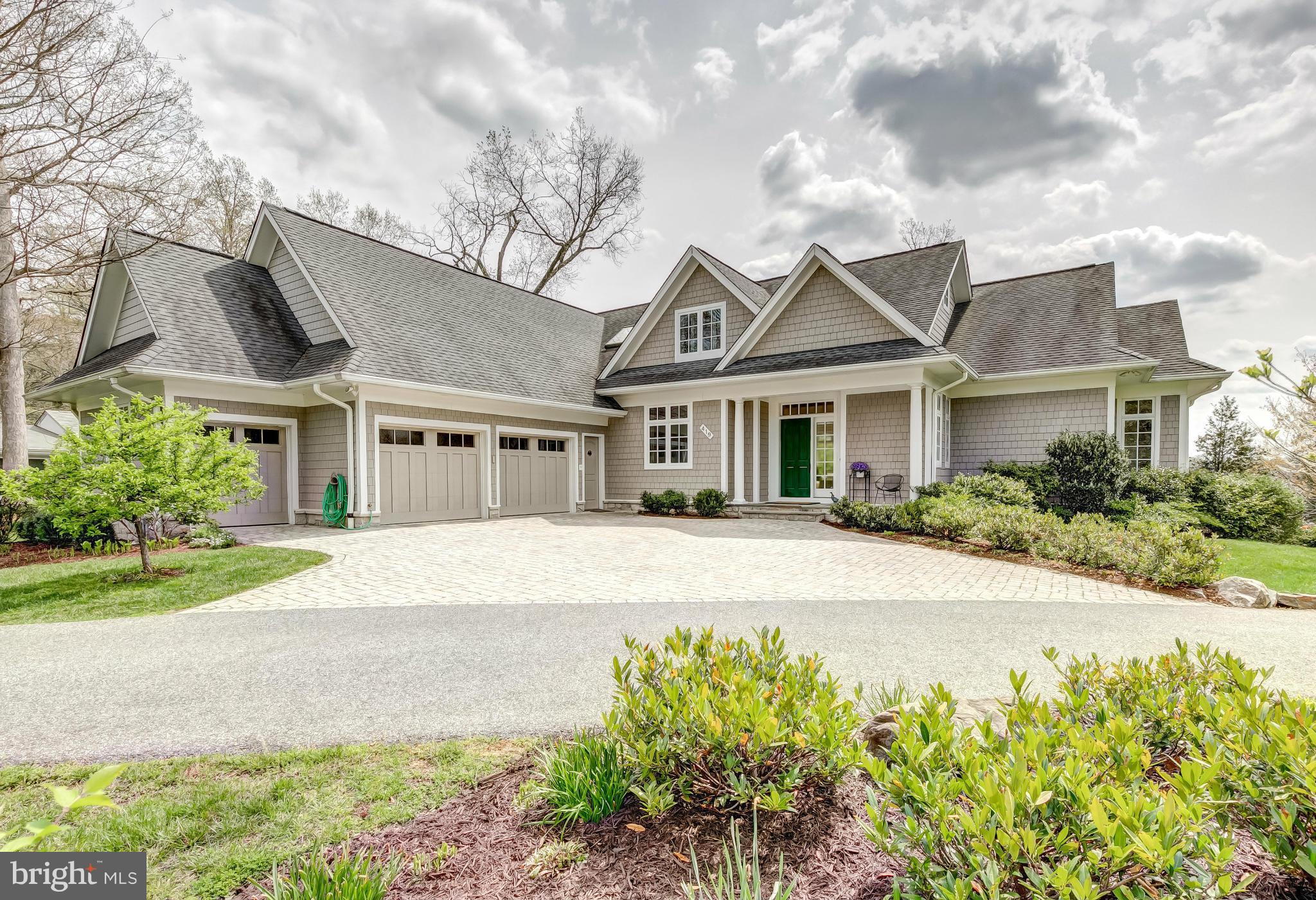 419 Holland Road Severna Park, MD 21146 - Photo 2 of 30 Hardi-plank siding-2 car garage
