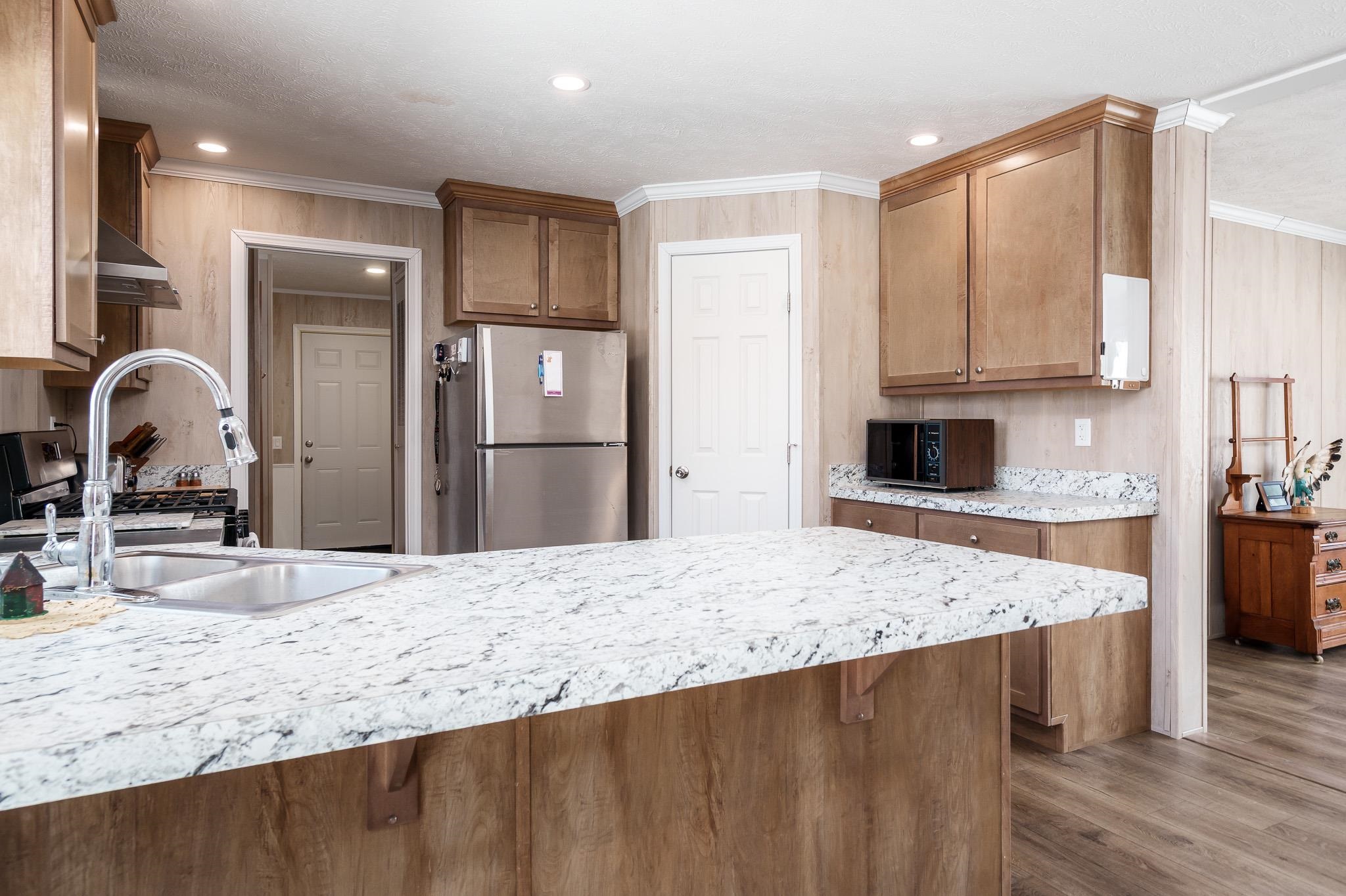 11447 South County Rd K Beloit, WI 53511 - Photo 13 of 51