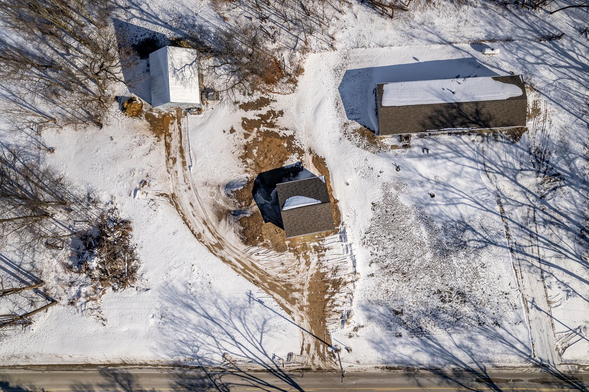 11447 South County Rd K Beloit, WI 53511 - Photo 3 of 51