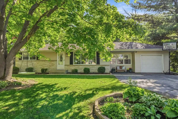 $299,900 | 7035 North Rockledge Avenue, Glendale, WI 53209