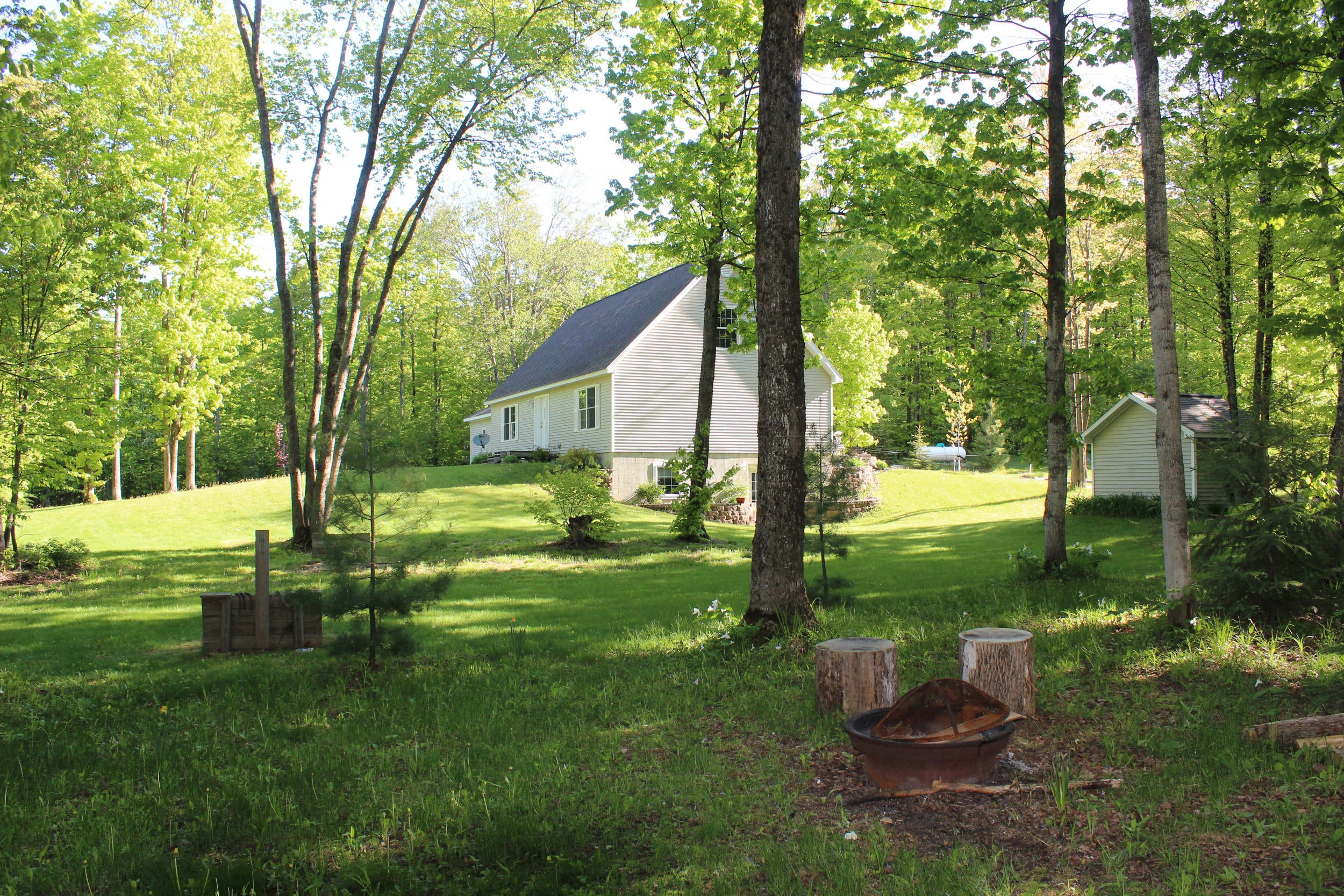 2389 Hallock Road Gaylord, MI 49735 - Photo 39 of 49 Gallery Image 39