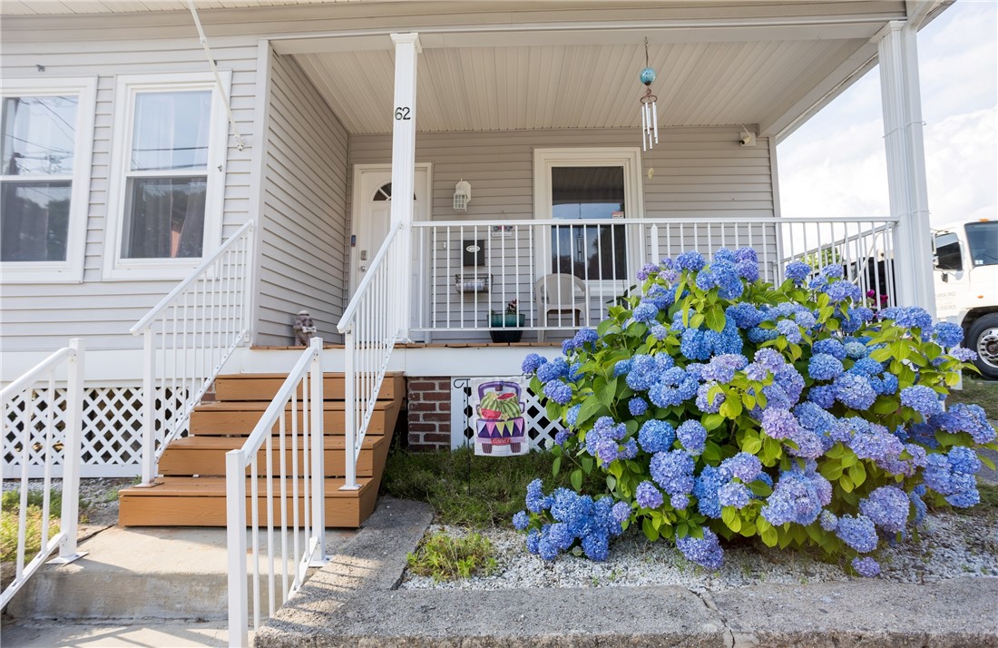62 Cady Street Woonsocket, RI 02895 - Photo 2 of 40