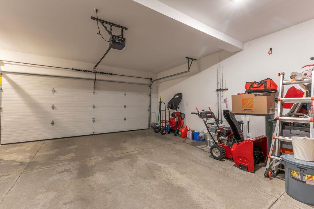 33 Gray Road Cumberland, ME 04021 - Photo 23 of 30 23__V5A9606