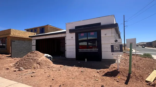 $379,900 | 524 North 730th Street West, Hurricane, UT 84737