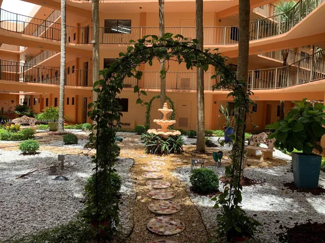 $2,000 | 8600 Southwest 133rd Avenue Road, Unit 310, Miami, FL 33183