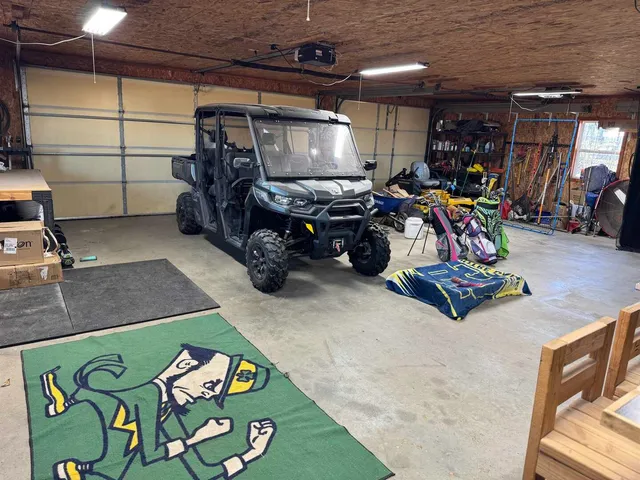 $375,000 | 13645 Leisure Lane, Benton, IL 62812