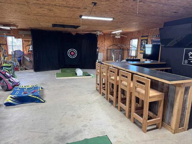 $375,000 | 13645 Leisure Lane, Benton, IL 62812