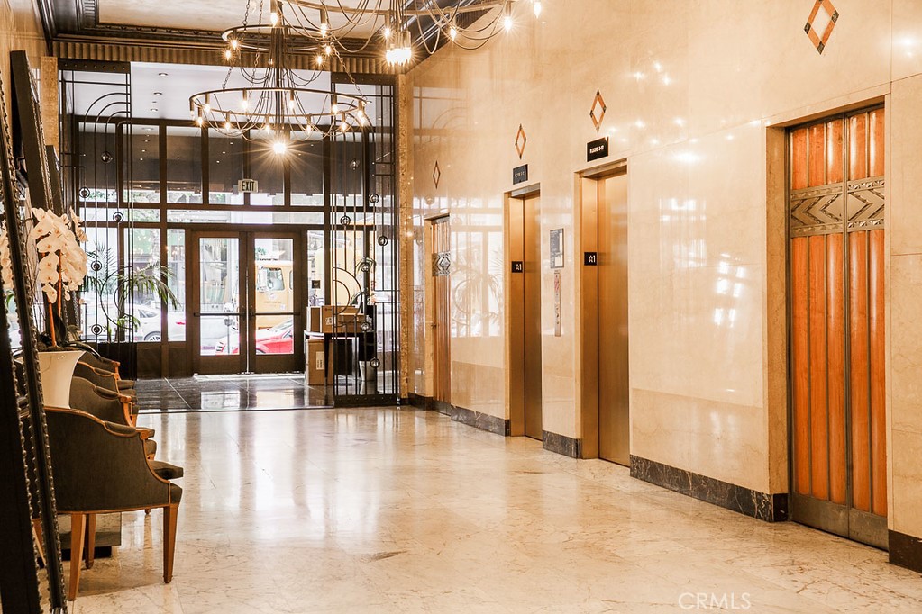 460 South Spring Street, Unit 1013 Los Angeles, CA 90013 - Photo 11 of 25