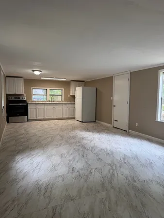 $1,000 | 10 Lakeview Drive, Huntsville, TX 77320