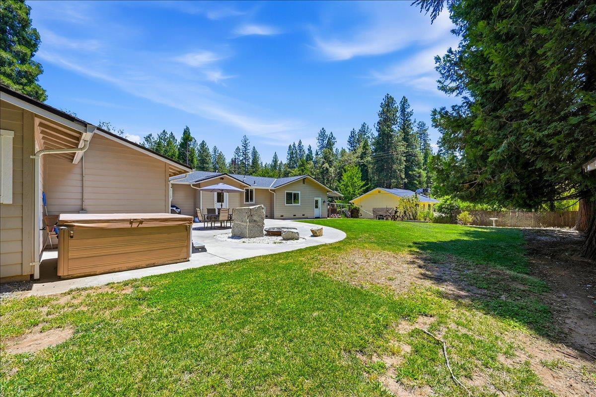 14240 Hollydale Road Grass Valley, CA 95945 - Photo 41 of 53
