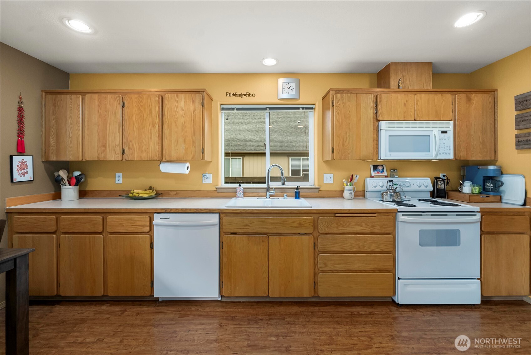 4632 Parker Road East Sumner, WA 98390 - Photo 11 of 36 Gallery Image 11