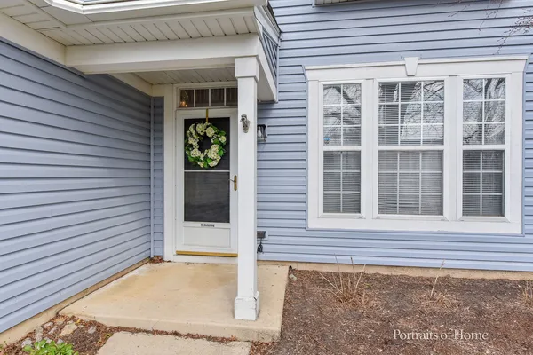 $375,000 | 2414 Savoy Court, Aurora, IL 60503