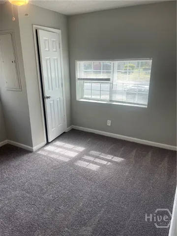 $1,500 | 501 Tuten Avenue, Savannah, GA 31415