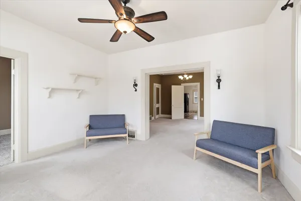 $200,000 | 1125 Winnebago Avenue, Oshkosh, WI 54901