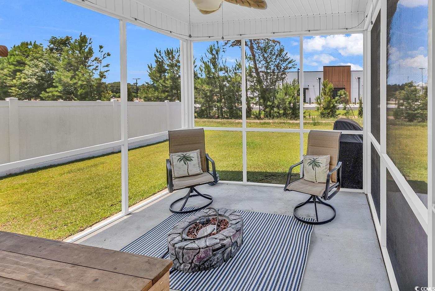 325 Cardita Loop Myrtle Beach, SC 29588 - Photo 30 of 39 Sunroom featuring ceiling fan