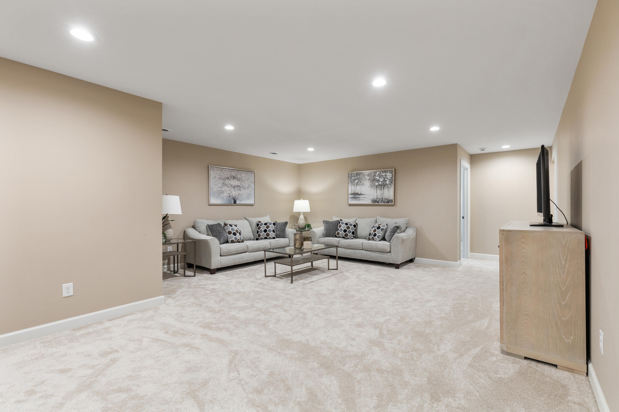 1538 Weston Rdg Road Oconomowoc, WI 53066 - Photo 17 of 21 Lower Level Rec Room